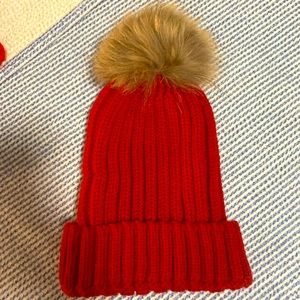 Red cable knit hat